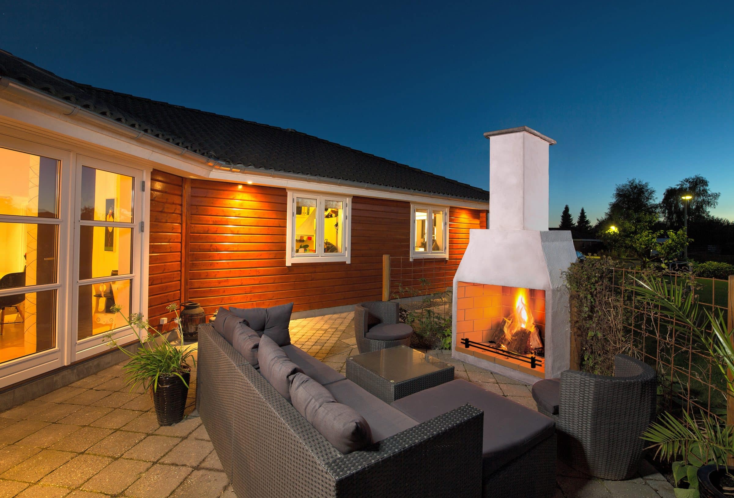 Огненная новинка от Schiedel-садовый камин